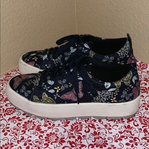 Zara Trafaluc platform sneakers. Size 39 GUC